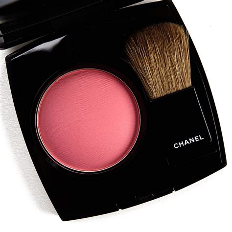 chanel quintessence blush review